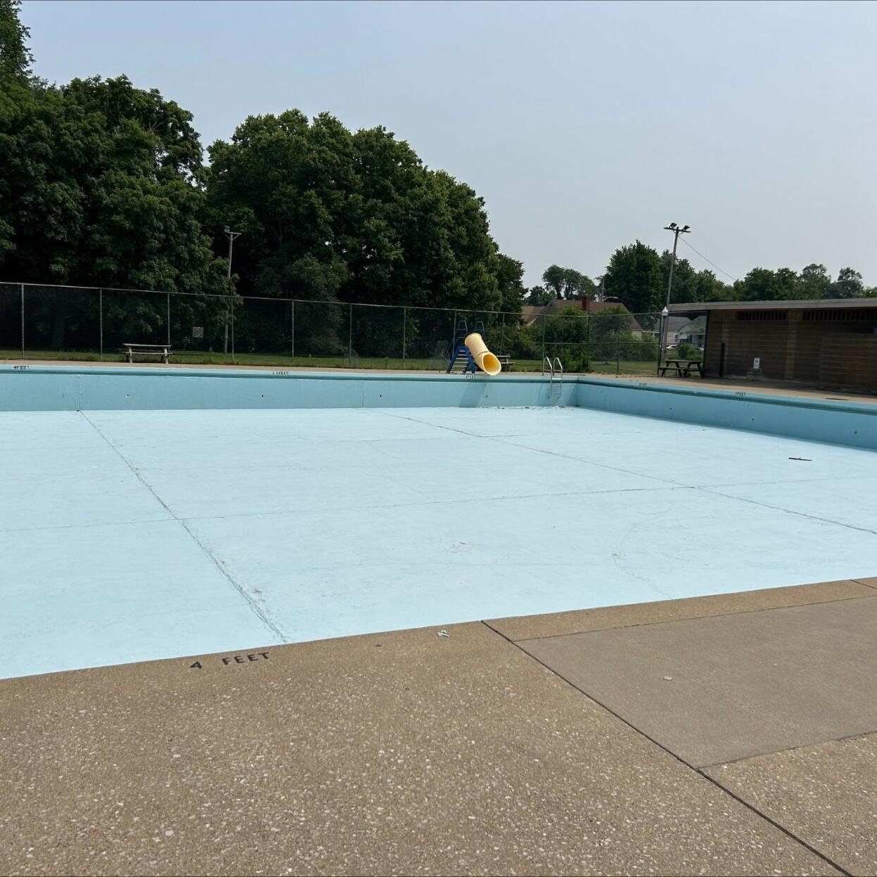 Algonquin pool announcement 2.jpg
